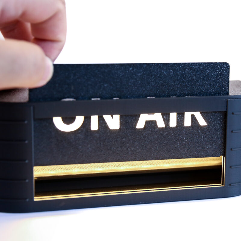 Retro On-Air Light with Customizable Plates